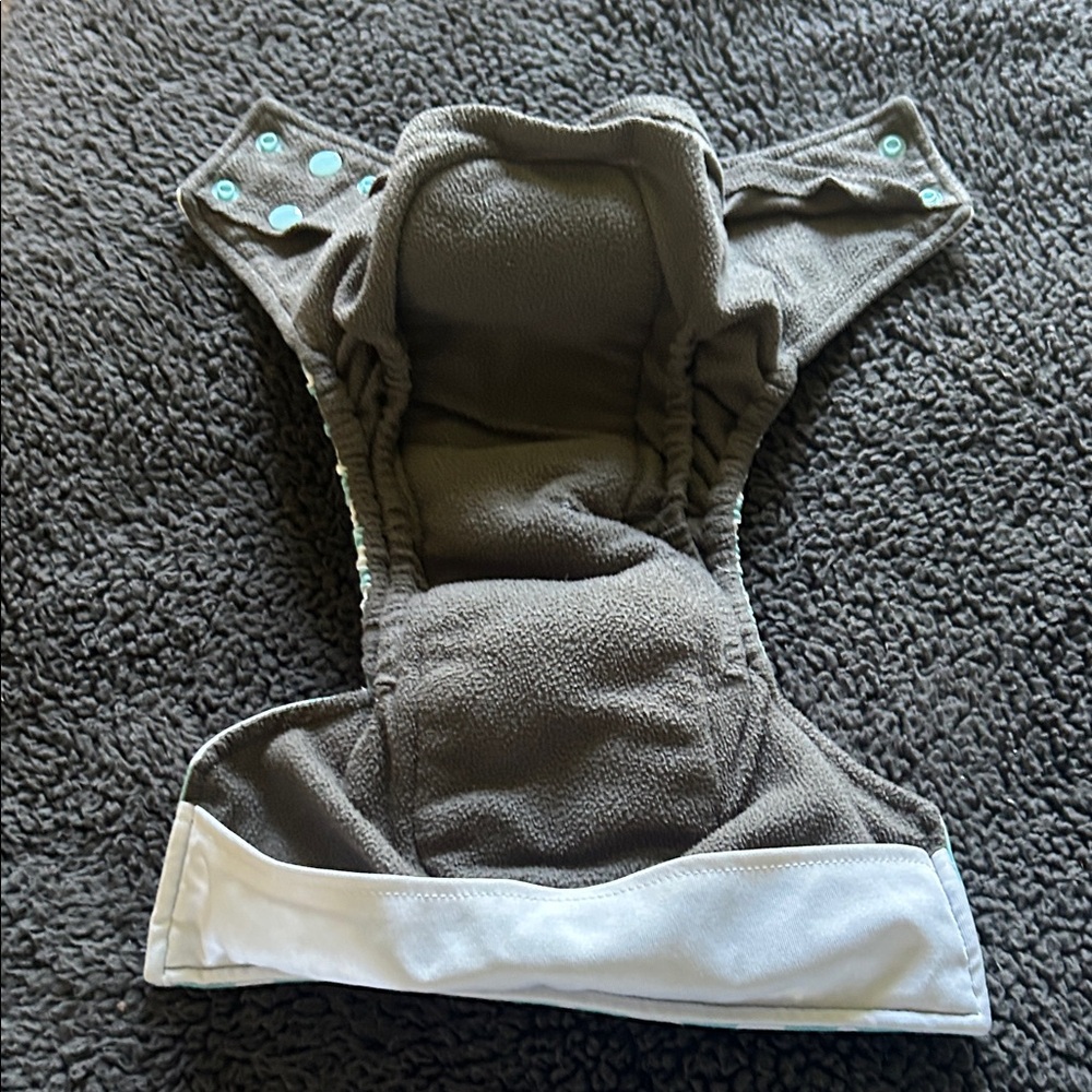 Colorful Kids Cloth Diaper Set - Picture 4 of 10